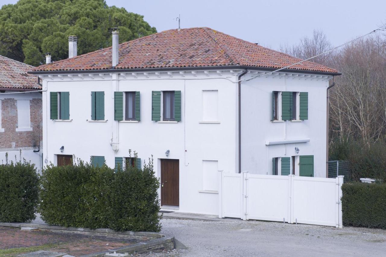 Вилла Casa Sincielli Каорле Экстерьер фото