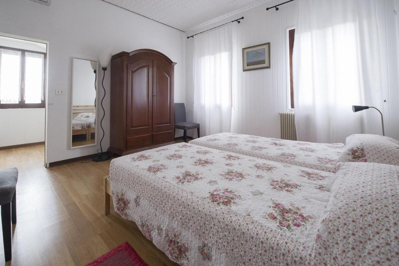 Вилла Casa Sincielli Каорле Экстерьер фото